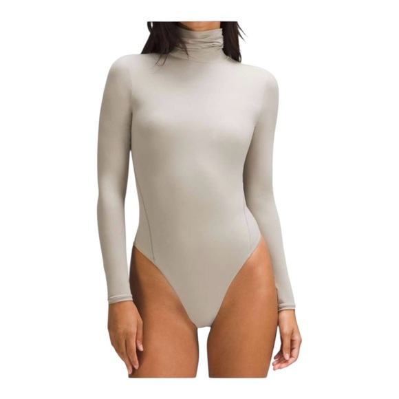 Lululemon Riverstone Nulu Turtleneck Long-Sleeve Bodysuit Size 6 Small NWOT - Picture 8 of 9